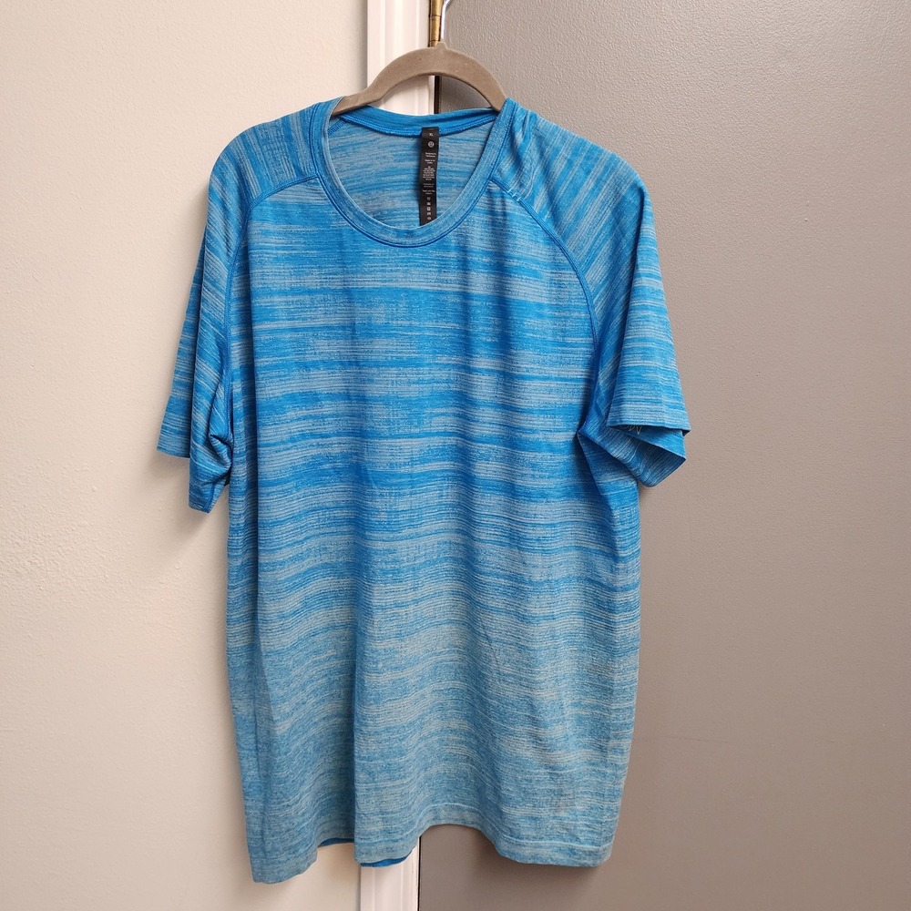 Lululemon Metal Vent Tech Short Sleeve 2.0 T-shirt Gym Running Blue Ombre XL